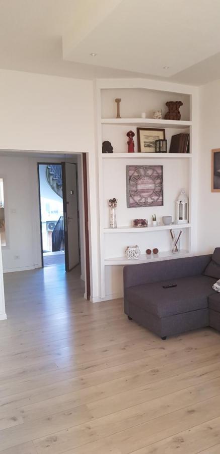 Sea View Apartment Lido di Ostia Bagian luar foto